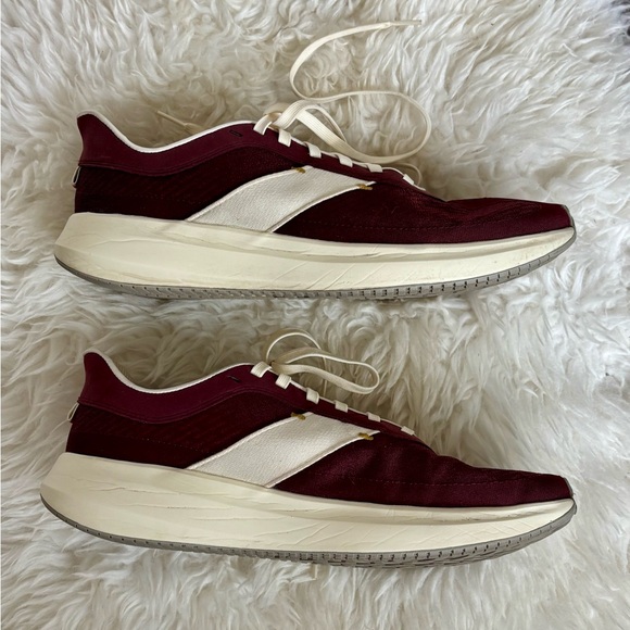 Tracksmith Elliot Runners - Picture 7 of 8